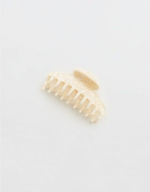 Aerie Pearl Claw Clip Hair Accessories Cream | 8045GXQEK