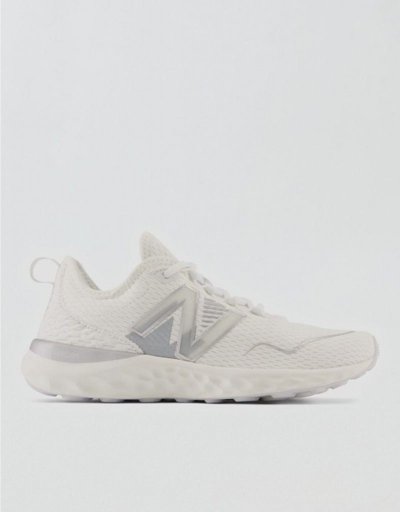 Aerie Fresh Foam Roav Sneakers White | 6892ISFTP