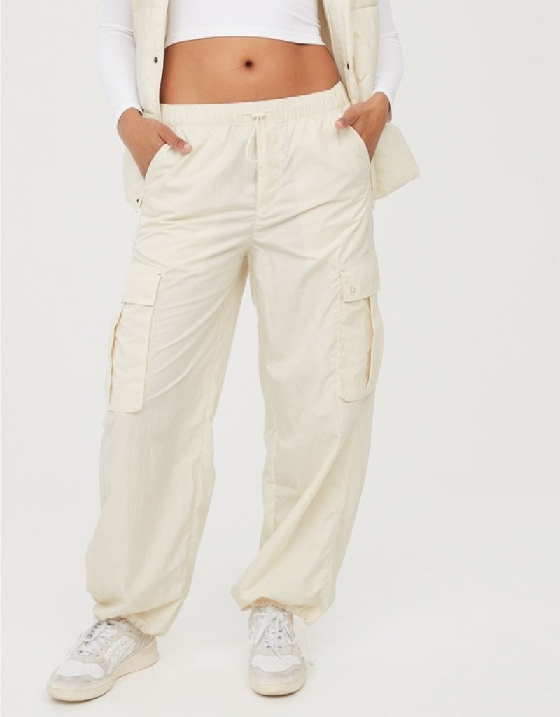 Aerie OFFLINE By Chill Moves Cargo Pants White | 6924WIEBL