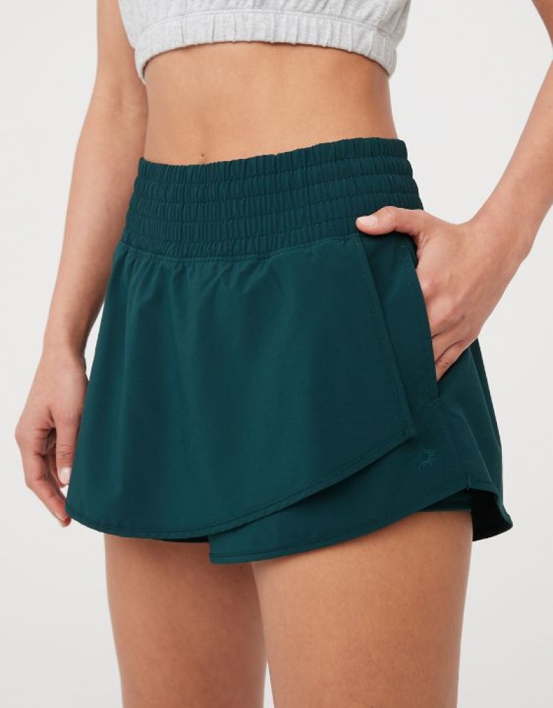 Aerie OFFLINE By High Rise Hot Stuff Shorts Deep Green | 7045TYBXZ